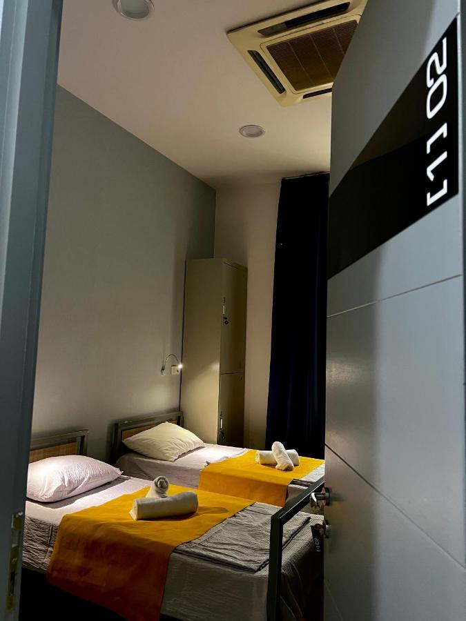 Queen Hostel Τυφλίδα Εξωτερικό φωτογραφία
