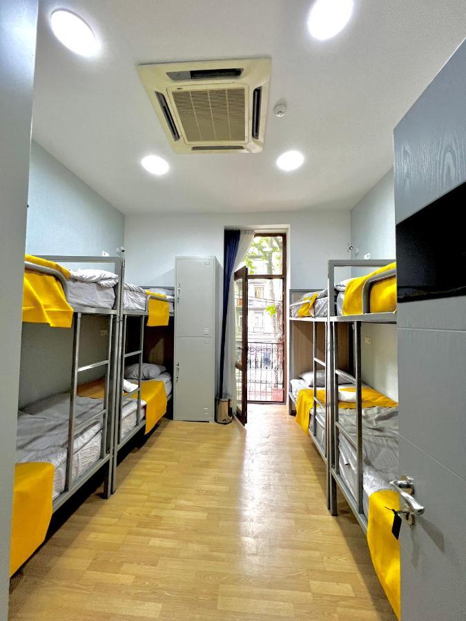 Queen Hostel Τυφλίδα Εξωτερικό φωτογραφία