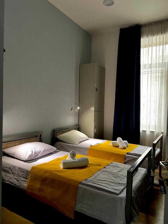 Queen Hostel Τυφλίδα Εξωτερικό φωτογραφία