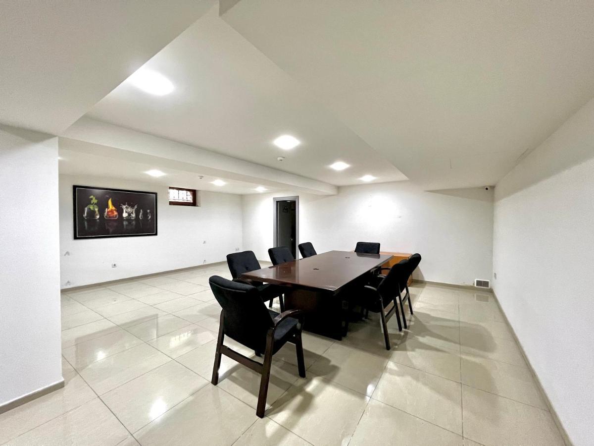 Queen Hostel Τυφλίδα Εξωτερικό φωτογραφία
