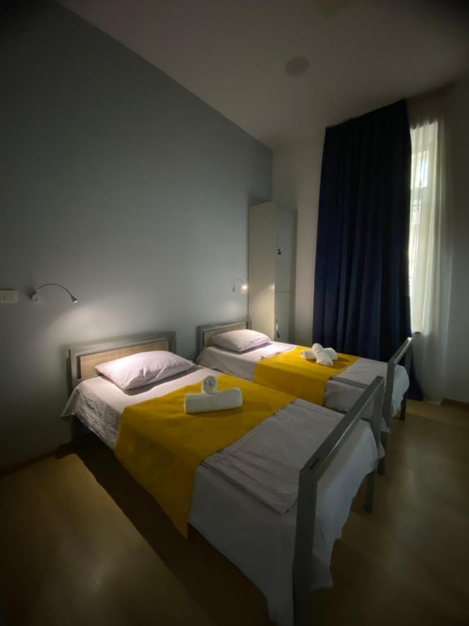 Queen Hostel Τυφλίδα Εξωτερικό φωτογραφία