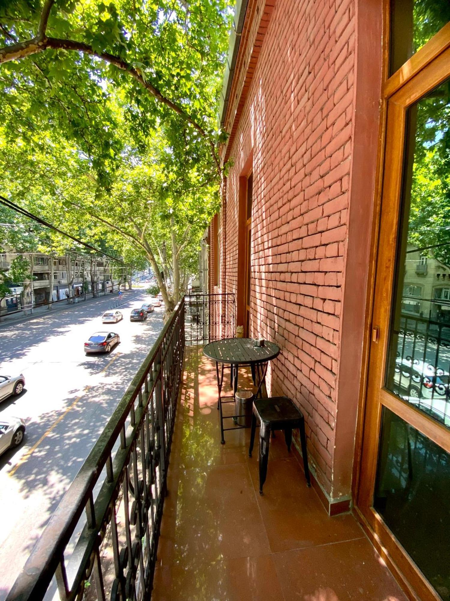 Queen Hostel Τυφλίδα Εξωτερικό φωτογραφία