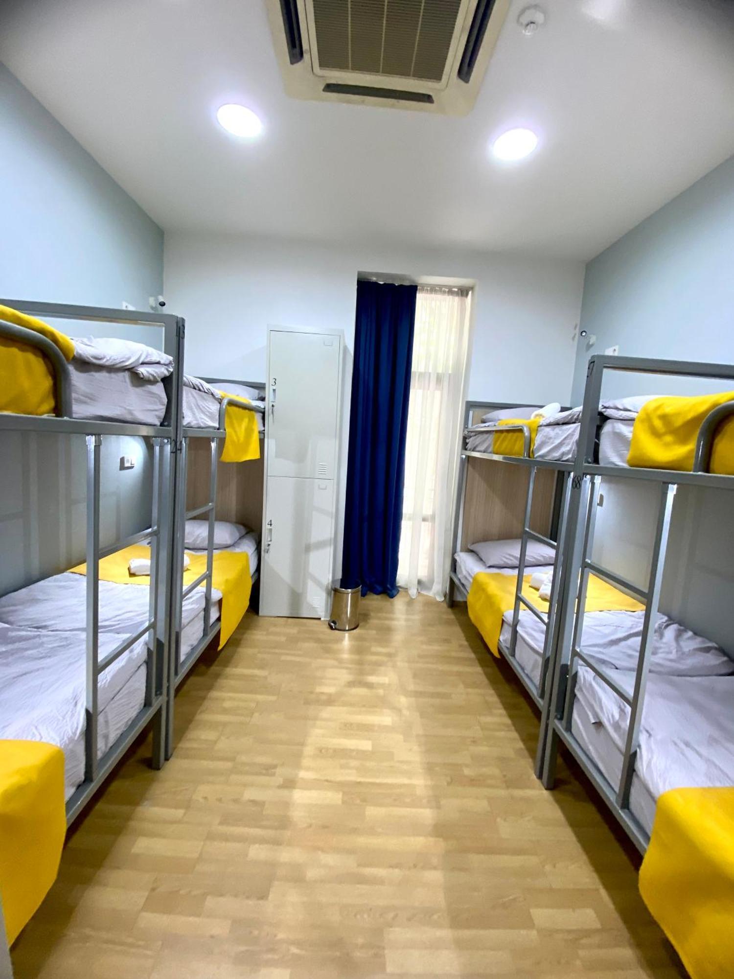Queen Hostel Τυφλίδα Εξωτερικό φωτογραφία