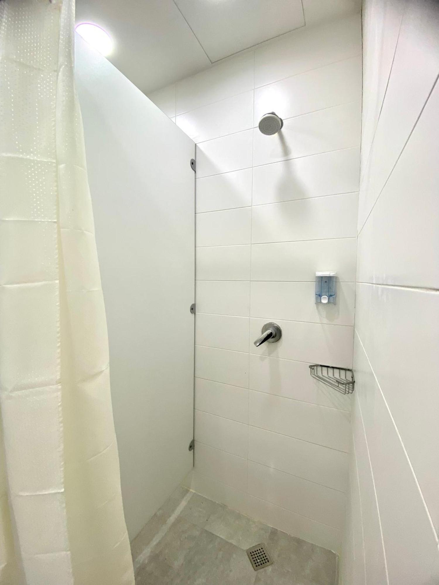 Queen Hostel Τυφλίδα Εξωτερικό φωτογραφία